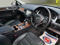 USED 2012 62 VOLKSWAGEN TOUAREG 3.0 TDI V6 BlueMotion Tech SE SUV 5dr Diesel Tiptronic 4WD Euro 5 (s/s) (245 ps) 