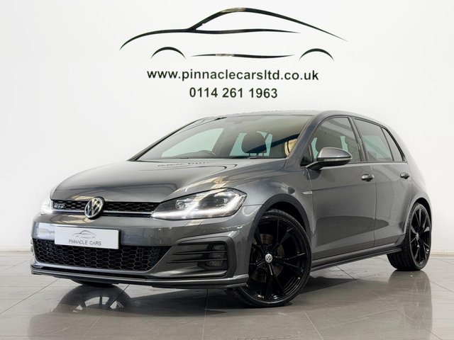 View our VOLKSWAGEN GOLF