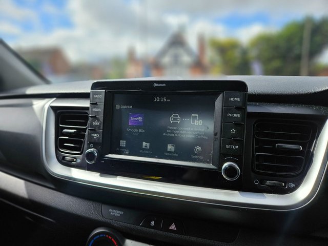View our KIA STONIC