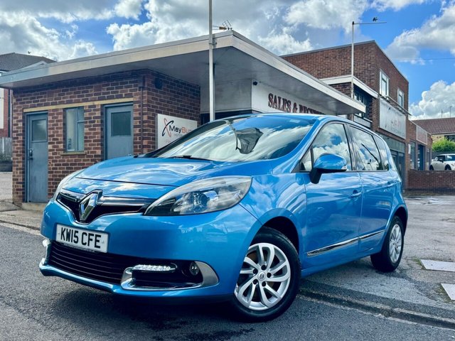 View our Renault Scenic 1.5 dCi ENERGY Dynamique TomTom MPV 5dr Diesel Manual Euro 5 (s/s) (110 ps)