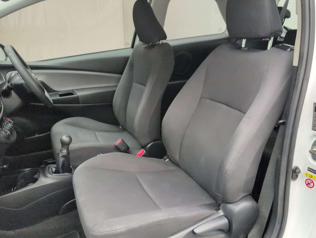Used 2015 15 TOYOTA YARIS 1.0 Yaris Active VVT-i 3dr CLICK+COLLECT / HOME DELIVERY