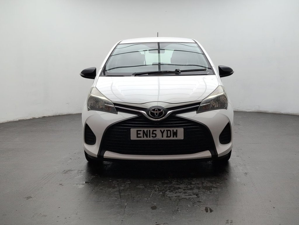 Used 2015 15 TOYOTA YARIS 1.0 Yaris Active VVT-i 3dr CLICK+COLLECT / HOME DELIVERY