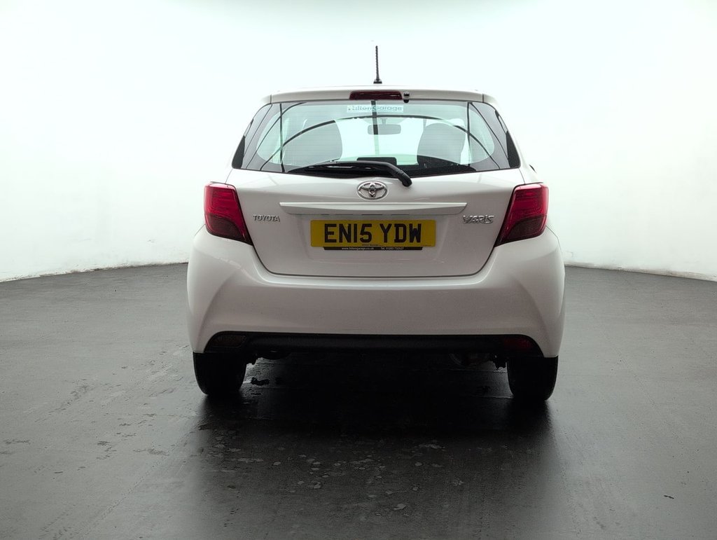 Used 2015 15 TOYOTA YARIS 1.0 Yaris Active VVT-i 3dr CLICK+COLLECT / HOME DELIVERY
