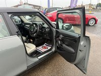 USED 2019 19 MINI HATCH 2.0 Cooper S Exclusive Hatchback 5dr Petrol Steptronic Euro 6 (s/s) (192 ps) FULL LEATHER* REVERSING CAMERA* FRONT& REAR PARKING SENSORS* HEATED FRONT SEATS* AIR CONDITIONING* BLUETOOTH PHONE& AUDIO* AUTO START/ STOP* USB POINT* DAB RADIO* TOUCH SCREEN MEDIA SYSTEM*