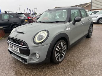 2019 MINI HATCH 2.0 Cooper S Exclusive Hatchback 5dr Petrol Steptronic Euro 6 (s/s) (192 ps) &pound;13995.00