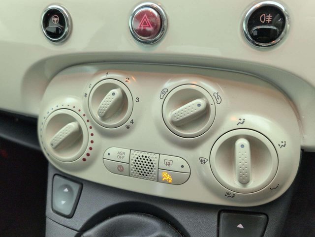 USED 2015 15 FIAT 500 1.2 500 Pop 3dr CLICK+COLLECT / HOME DELIVERY