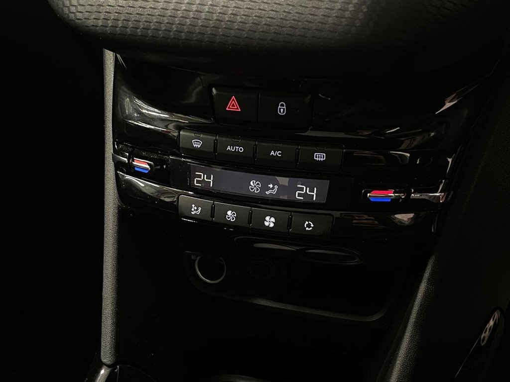 USED 2017 67 PEUGEOT 2008 1.6 BlueHDi GT Line SUV 5dr Diesel Manual Euro 6 (100 ps) APPLE CAR PLAY AND ANDROID AUTO