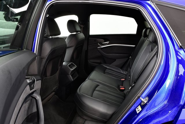 USED 2023 73 AUDI Q8 E-TRON 50 S line Sportback 5dr Electric Auto quattro 95kWh (11kW Charger) (340 ps) AirSus | Matrix LEDs | Stealth
