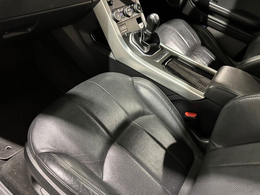 USED 2015 65 LAND ROVER RANGE ROVER EVOQUE 2.0 eD4 SE Tech SUV 5dr Diesel Manual FWD Euro 6 (s/s) (150 ps) 