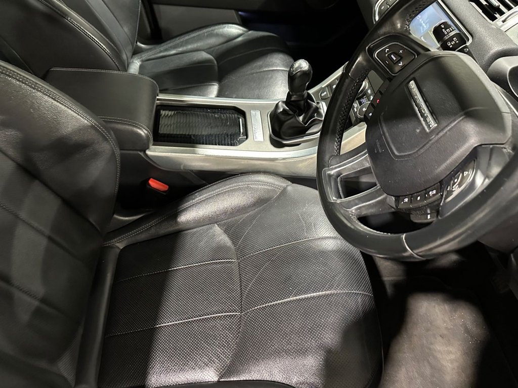 USED 2015 65 LAND ROVER RANGE ROVER EVOQUE 2.0 eD4 SE Tech SUV 5dr Diesel Manual FWD Euro 6 (s/s) (150 ps) 