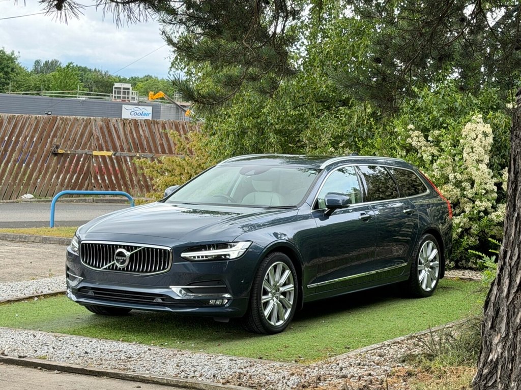 USED 2019 69 VOLVO V90 2.0 D4 Inscription Plus Estate 5dr Diesel Auto Euro 6 (s/s) (190 ps) &pound;5K OPTIONS, 2 FORMER KEEPERS