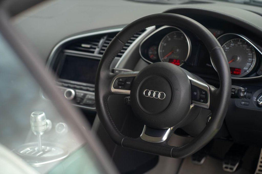 USED 2007 AUDI R8 4.2 FSI V8 Coupe 2dr Petrol Manual quattro Euro 4 (420 ps) HEATED LEATHER, SERV HIST