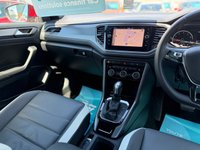 USED 2021 VOLKSWAGEN T-ROC 1.5 TSI EVO Design Cabriolet Kings Red Vienna Leather Petrol DSG Euro 6 (s/s) (150 ps) LOVELY SPEC T-ROC CABRIOLET VIENNA LEATHER LEATHER DISCOVER MEDIA NAVIGATION DAB PHONE PROJECTION