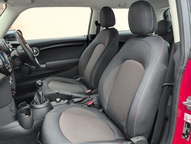 USED 2020 20 MINI HATCH 1.5 Cooper Classic 3dr CLICK+COLLECT / HOME DELIVERY