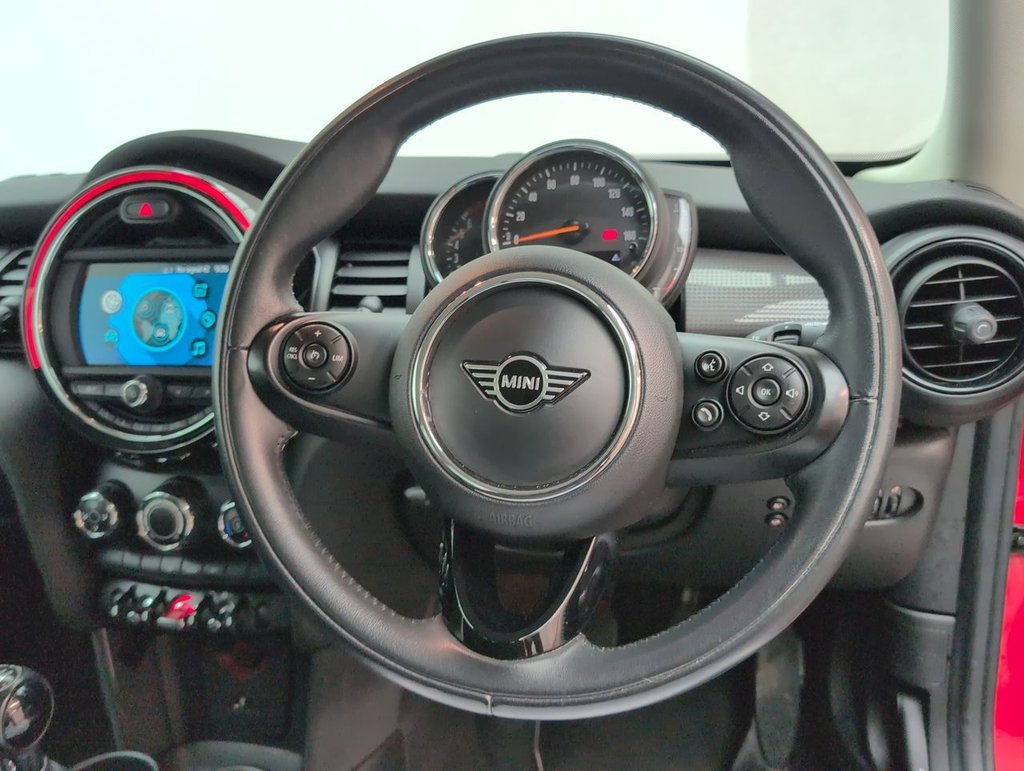 Used 2020 20 MINI HATCH 1.5 Cooper Classic 3dr CLICK+COLLECT / HOME DELIVERY