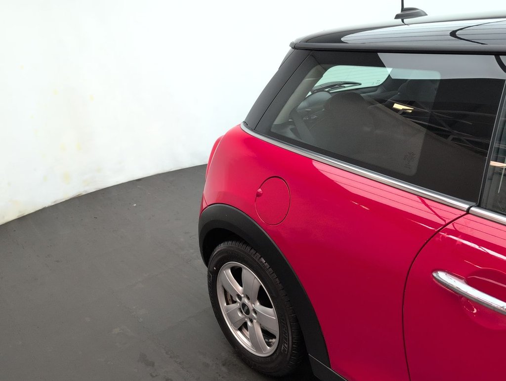 Used 2020 20 MINI HATCH 1.5 Cooper Classic 3dr CLICK+COLLECT / HOME DELIVERY