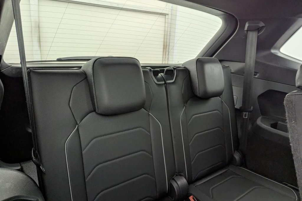 USED 2020 69 VOLKSWAGEN TIGUAN ALLSPACE 2.0 TDI R-Line Tech SUV 5dr Diesel DSG 4Motion Euro 6 (s/s) (190 ps) 7 Seats, Pan Roof, Car Play