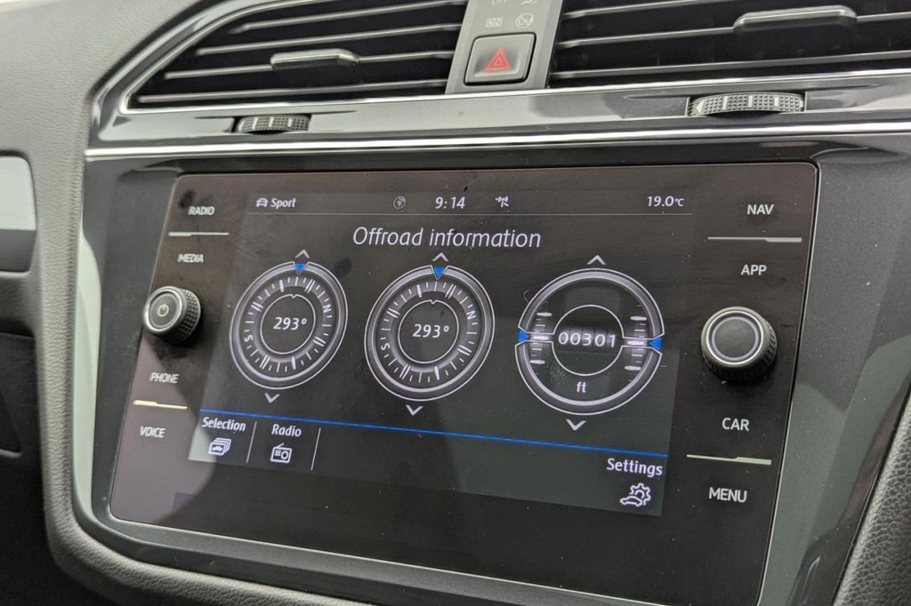 USED 2020 69 VOLKSWAGEN TIGUAN ALLSPACE 2.0 TDI R-Line Tech SUV 5dr Diesel DSG 4Motion Euro 6 (s/s) (190 ps) 7 Seats, Pan Roof, Car Play