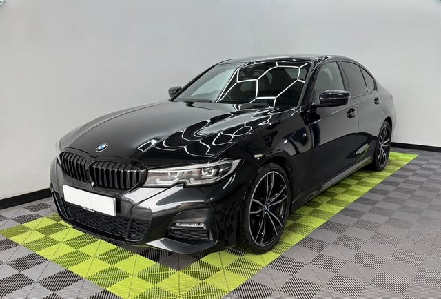 View our BMW 3 SERIES