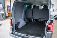 USED 2023 23 VOLKSWAGEN TRANSPORTER 2.0 TDI T32 Highline Kombi Double Cab 5dr Diesel DSG FWD SWB Euro 6 (s/s) (150 ps) LED's, Twin Slider, Htd Seats