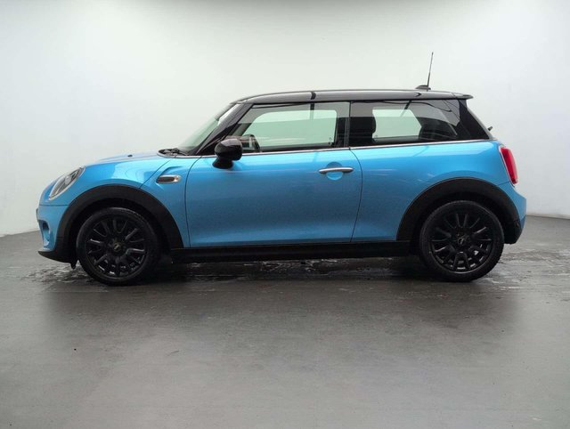 USED 2018 68 MINI HATCH 1.5 Cooper Classic 3dr CLICK+COLLECT / HOME DELIVERY