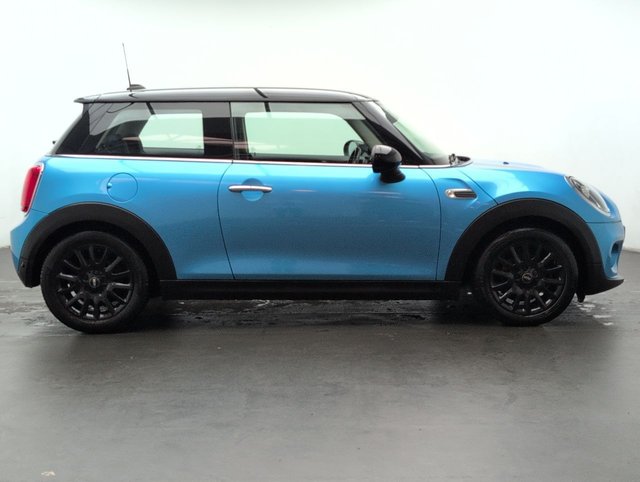 USED 2018 68 MINI HATCH 1.5 Cooper Classic 3dr CLICK+COLLECT / HOME DELIVERY