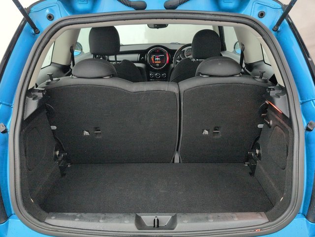 USED 2018 68 MINI HATCH 1.5 Cooper Classic 3dr CLICK+COLLECT / HOME DELIVERY
