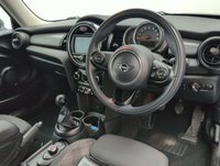 USED 2018 68 MINI HATCH 1.5 Cooper Classic 3dr CLICK+COLLECT / HOME DELIVERY