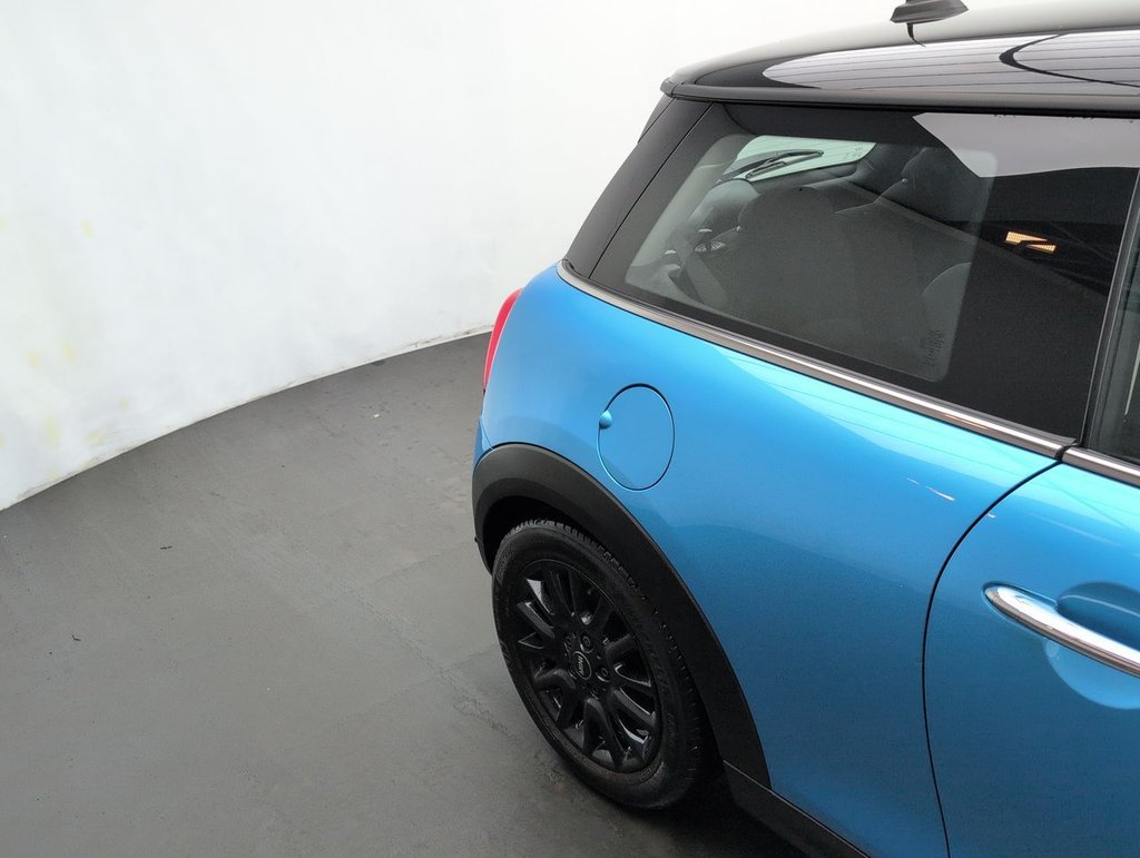 Used 2018 68 MINI HATCH 1.5 Cooper Classic 3dr CLICK+COLLECT / HOME DELIVERY