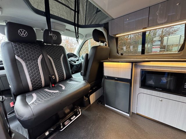 View our VOLKSWAGEN TRANSPORTER