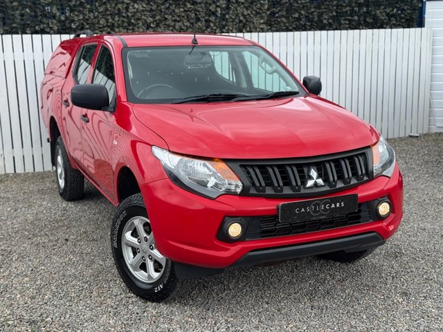 View our Mitsubishi L200 2.4 DI-D DC 4Life Pickup Double Cab 4dr Diesel Manual 4WD Euro 6 (s/s) (154 ps)