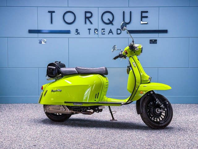 2025 25 Royal Alloy GP 125 MT Scooter 125 Petrol CVT Euro 5 