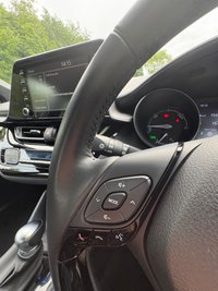 USED 2021 71 TOYOTA C-HR 1.8 VVT-h GPF Icon SUV 5dr Petrol Hybrid CVT Euro 6 (s/s) (122 ps) 