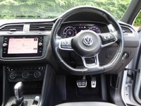 USED 2019 19 VOLKSWAGEN TIGUAN 2.0 TDI R-Line SUV 5dr Diesel DSG Euro 6 (s/s) (150 ps) 1 OWNER WITH FULL HISTORY