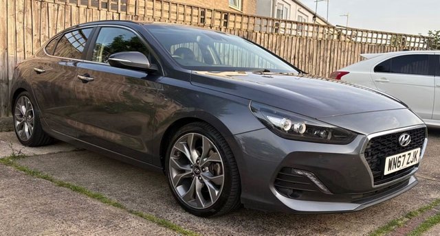 View our Hyundai I30 range