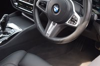 USED 2022 22 BMW 5 SERIES 2.0 520d MHT M Sport Saloon 4dr Diesel Hybrid Steptronic xDrive Euro 6 (s/s) (190 ps) M SPORT PRO / H&K / COMFORT PK