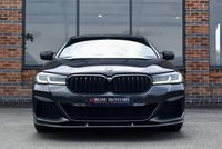 USED 2022 22 BMW 5 SERIES 2.0 520d MHT M Sport Saloon 4dr Diesel Hybrid Steptronic xDrive Euro 6 (s/s) (190 ps) M SPORT PRO / H&K / COMFORT PK