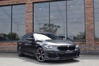 USED 2022 22 BMW 5 SERIES 2.0 520d MHT M Sport Saloon 4dr Diesel Hybrid Steptronic xDrive Euro 6 (s/s) (190 ps) M SPORT PRO / H&K / COMFORT PK