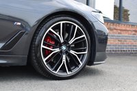 USED 2022 22 BMW 5 SERIES 2.0 520d MHT M Sport Saloon 4dr Diesel Hybrid Steptronic xDrive Euro 6 (s/s) (190 ps) M SPORT PRO / H&K / COMFORT PK