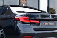 USED 2022 22 BMW 5 SERIES 2.0 520d MHT M Sport Saloon 4dr Diesel Hybrid Steptronic xDrive Euro 6 (s/s) (190 ps) M SPORT PRO / H&K / COMFORT PK