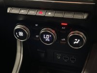 USED 2021 70 RENAULT CAPTUR 1.3 TCe Iconic SUV 5dr Petrol Manual Euro 6 (s/s) (130 ps) Sat Nav