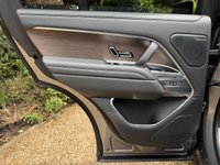 USED 2025 25 LAND ROVER RANGE ROVER 3.0 P460e 38.2kWh HSE SUV 5dr Petrol Plug-in Hybrid Auto 4WD Euro 6 (s/s) (460 ps) PAN ROOF, AIR SUSPENSION