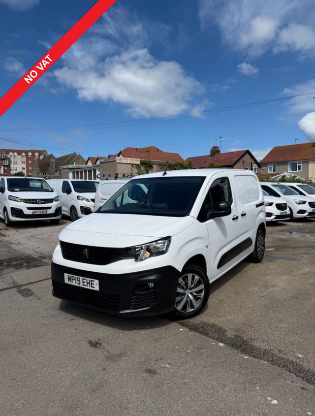 View our PEUGEOT PARTNER