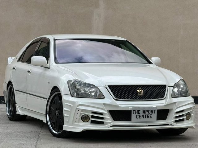 View our TOYOTA CROWN