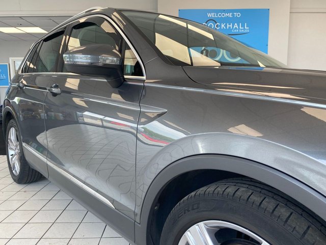 View our VOLKSWAGEN TIGUAN