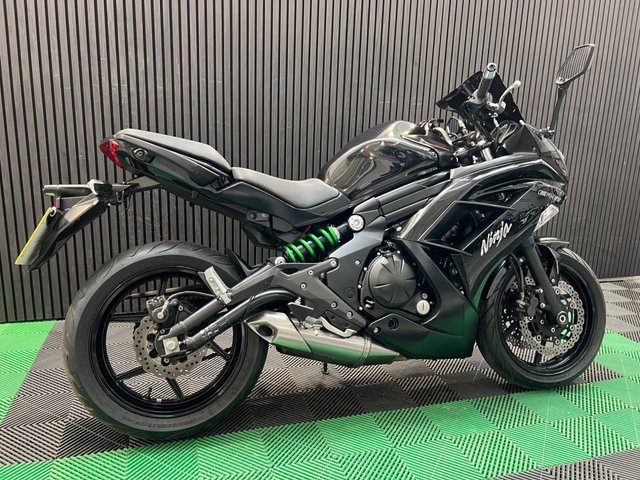 View our KAWASAKI ER-6F