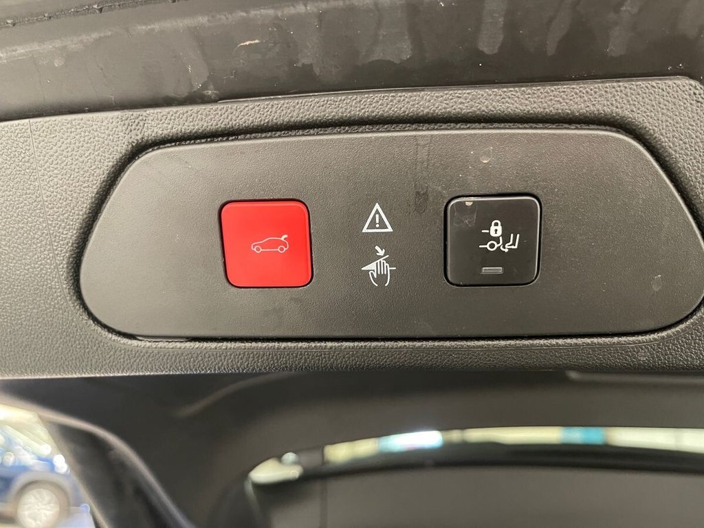 USED 2018 68 VAUXHALL GRANDLAND X 1.2 Turbo Sport Nav SUV 5dr Petrol Manual Euro 6 (s/s) (130 ps) APPLE CAR PLAY AND ANDROID AUTO