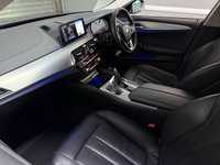 USED 2018 18 BMW 5 SERIES 2.0 530e 9.2kWh SE Saloon 4dr Petrol Plug-in Hybrid Auto Euro 6 (s/s) (252 ps) HEATED FRONT AND REAR SEATS