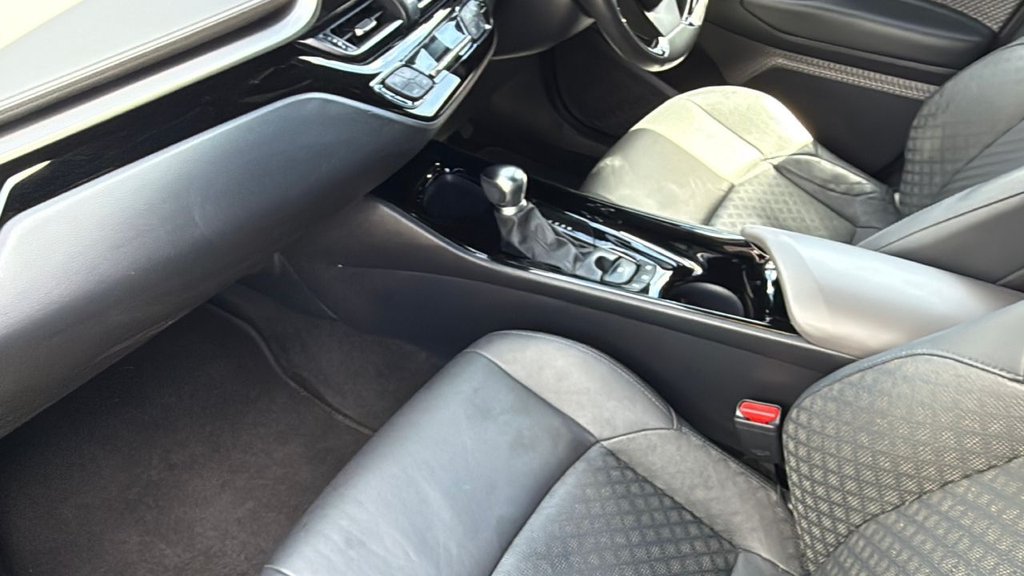 USED 2021 21 TOYOTA C-HR 1.8 VVT-h GPF Excel SUV 5dr Petrol Hybrid CVT Euro 6 (s/s) (122 ps) AUTO+HYBRID+TOYOTA HISTORY