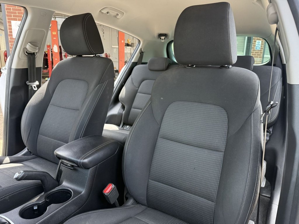 USED 2019 19 KIA SPORTAGE 1.6 GDi 2 SUV 5dr Petrol Manual Euro 6 (s/s) (130 bhp) Rear Camera, Heated Seats